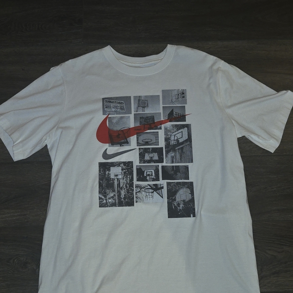 Nike Basketball Tee Shirt